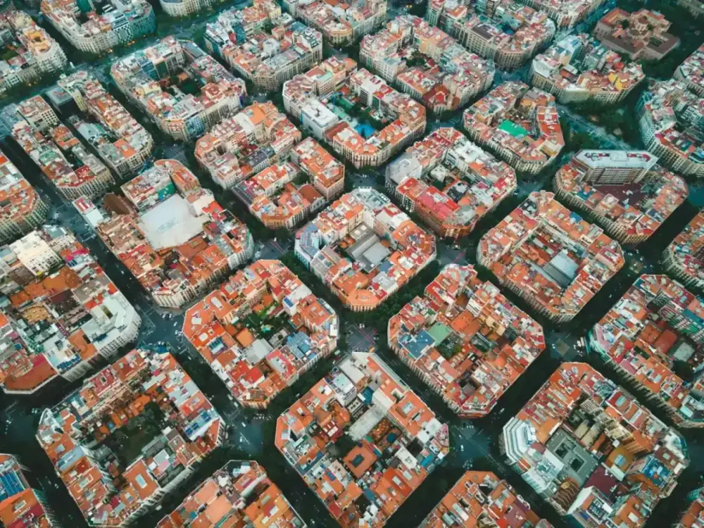 Eixample şehir dokusu ve Barselona seyahat atmosferi